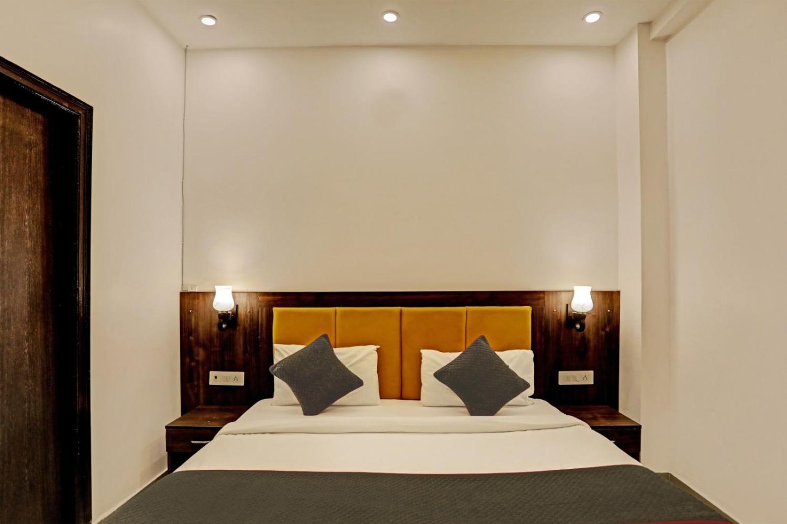 Hotel Aerotech Near Delhi Airport ニューデリー エクステリア 写真